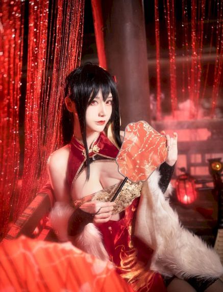 伊人青草_腾讯云播电影完整版在线观看