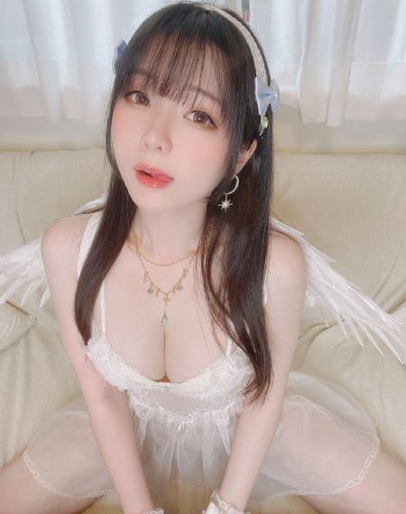 黄片草女人_高清无水印免费全集观看