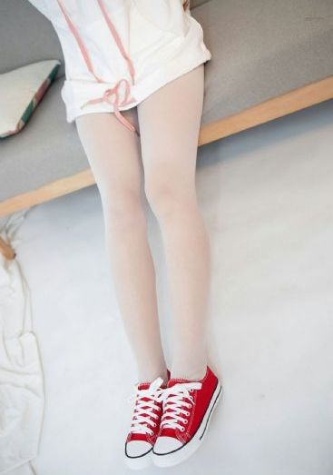 国产制服丝袜深夜一区_HD高清动漫免费观看