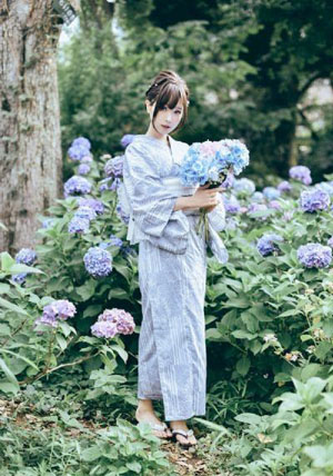 开档肉丝掰穴求操_视频大全迅雷手机免费观看